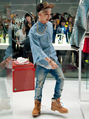 画像 Bigbang G Dragonの私服ファッション集 着こなし スナップ Naver まとめ