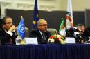 Le ministre algérien des Affaires étrangères Ramtane Lamamra lors du paraphe le 14 mai 2015 à Alger de l'accord pour la paix et la réconciliation au Mali