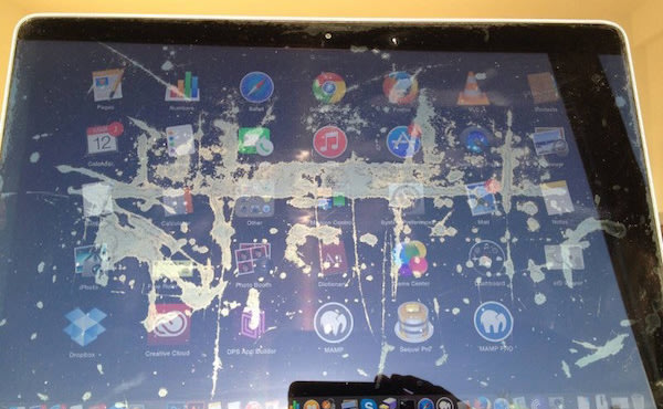 驚嚇! Retina MacBook 螢幕竟會慢慢變成這個慘狀?!