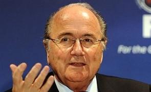 Sepp Blatter quitte la présidence de la FIFA