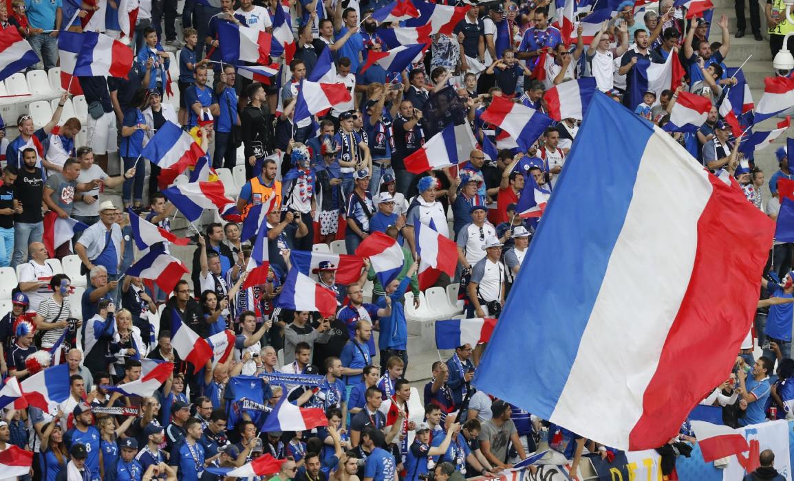 France fans before the match