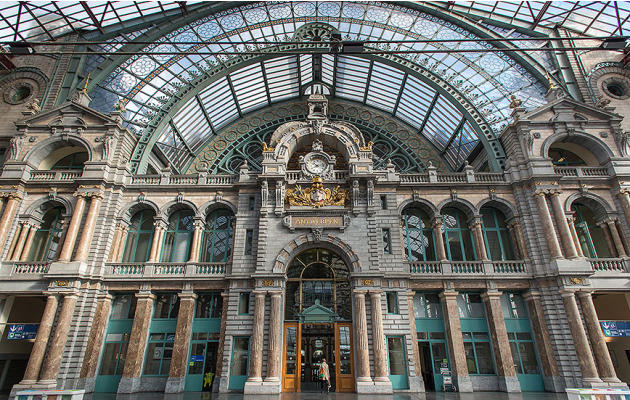 The world's most spectacular train stations