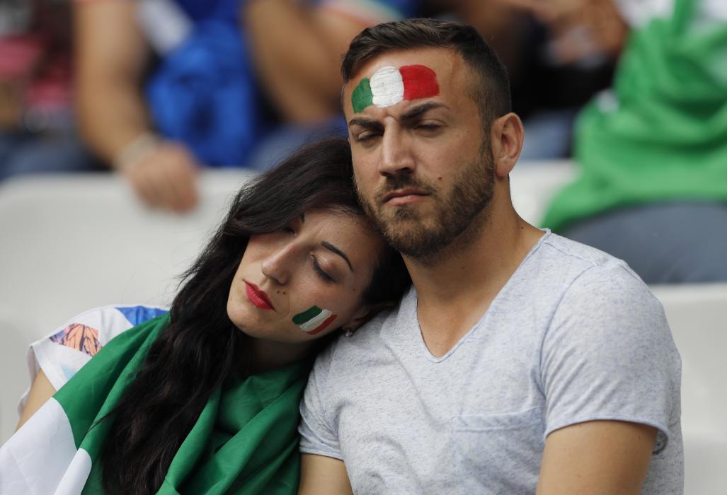 Italy fans before the match