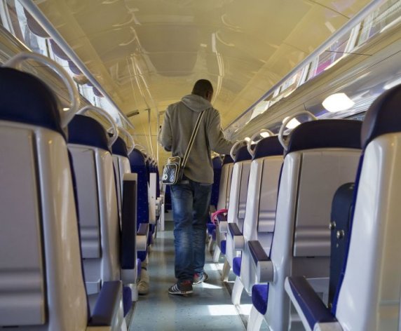 SNCF : toujours plus de trains sans contrôleur 4100373_11-1-375871946