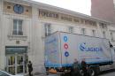 Paris : la clinique fermée par un huissier, les salariés sous le choc