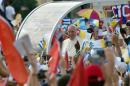 El papa Francisco llega a la Plaza de la Revolución de La Habana para oficiar una misa el 20 de septiembre de 2015