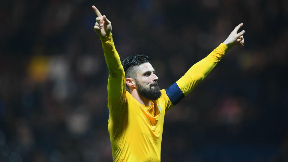 Giroud and Ramsey surprised by Preston commitment