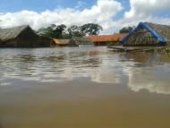 玻利維亞暴雨成災 4 千多人無家可歸