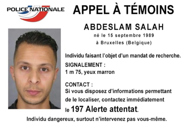 Imagem liberada pela polícia francesa, em 15 de novembro de 2015, com a foto de Salah Abdeslam, suspeito de envolvimento com os atentados da noite de sexta-feira em Paris
