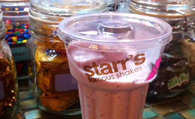 Starr&#39;s Famous Shakes |Katipunan, Quezon City, Philippines