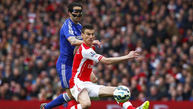 Premier League - Chelsea close in on title after stalemate at Arsenal