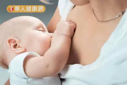 調查發現，新生兒喝母乳，可降低3倍以上的過胖風險。