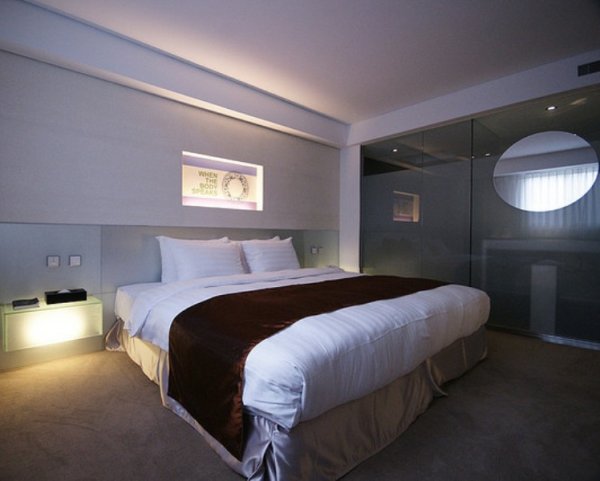 小套房的採光與流通性非常重要，租客在租屋前一定要多加注意。圖片取自：Wei Jen Chang@Flickr http://bit.ly/1ExnuCG
