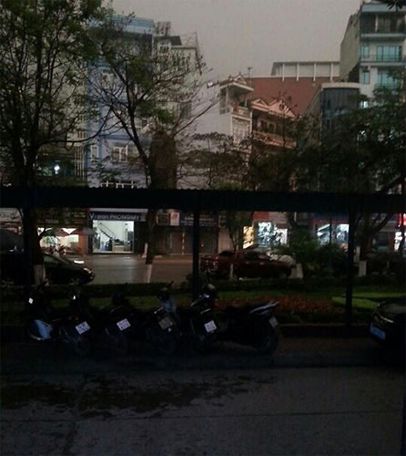 Ngày biến thành đêm ở Quảng Ninh Toi2-7051-1396513328-20140403-082416-499