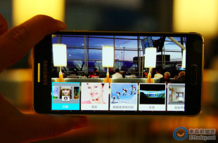 搶在 IFA 2014 之前，Samsung 於 8 月中發表的 Galaxy Alpha，在台灣亮相，預期在 9 月底之前陸續推出白色款跟金色款。稍早也在荷蘭阿姆斯特丹直擊了該款手機不會在台灣上市的黑色版本，並簡單進行動手玩與實機拍攝，提供給讀者參考。