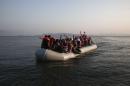 VIDEO. Des garde-côtes grecs ont-ils coulé un bateau de migrants en Méditerranée?