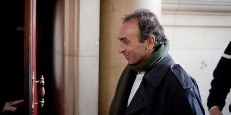 Le journaliste Eric Zemmour arrive le 14 janvier 2011 au tribunal de Paris