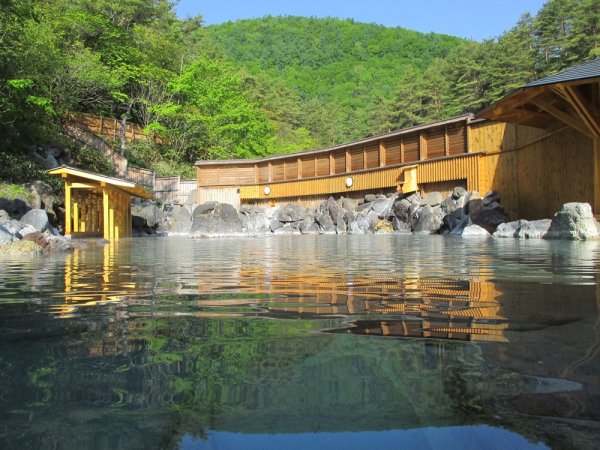 暢遊群馬、枥木、茨城 溫泉之鄉、日光世界遺跡、名園賞梅