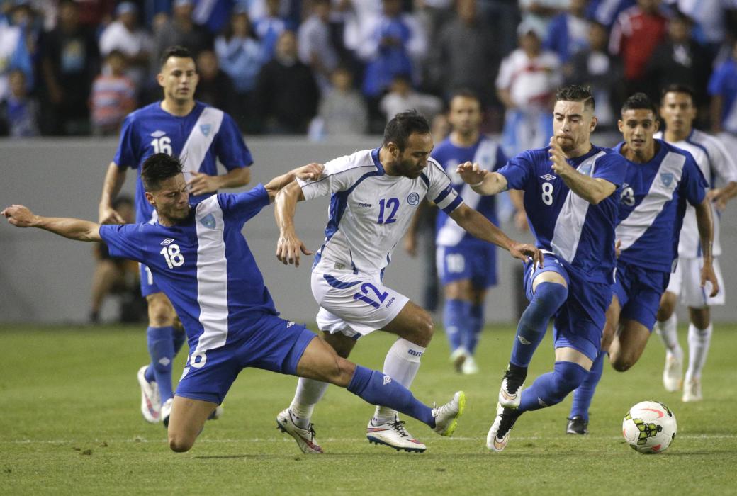 31-3-2015 - Amistoso El Salvador 0 Guatemala 0. 22633447