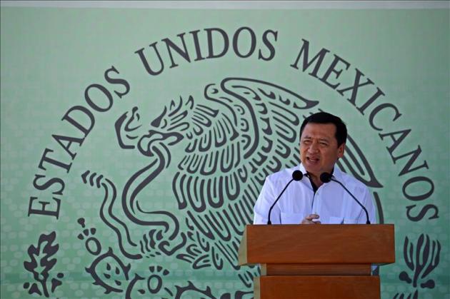 El secretario mexicano de Gobernación, Miguel Ángel Osorio Chong, habla en la ciudad de Iguala, del estado mexicano de Guerrero. EFE/Archivo