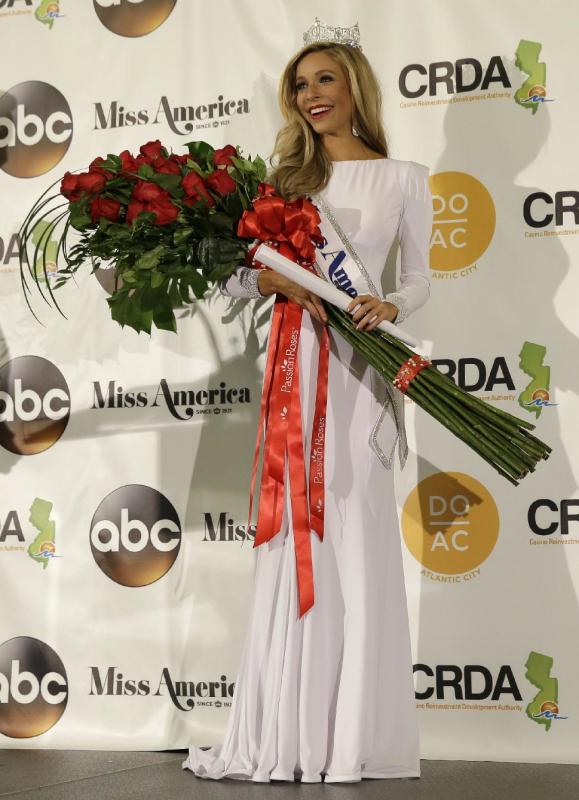 Miss New York Kira Kazantsev poses for photographers during a news conference after she was crowned Miss America 2015 during the Miss America 2015 pageant, Monday, Sept. 15, 2014, in Atlantic City, N.J. (AP Photo/Mel Evans)