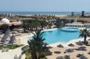 Un hôtel 5 étoiles désert à Djerba,en Tunisie, le 8 mai 2015