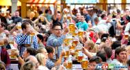 德國啤酒節目前正熱熱鬧鬧在慕尼黑舉辦，現在不用飛到德國，也能品嚐道地的德國美食，尤其進入涼爽的初秋，來一杯啤酒，慶祝這舒適的天氣! 台北花園大酒店從即日起到10月11日，特別推出德國啤酒嘉年華，要消費者一起體驗來自德國的盛大慶典。