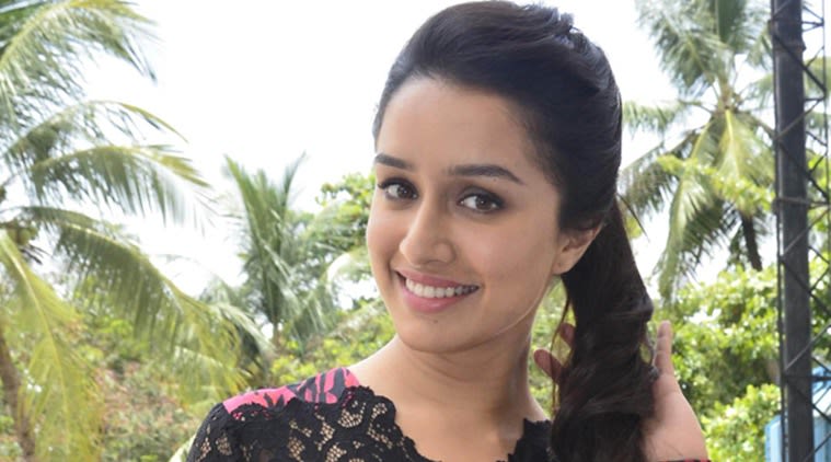 Shraddha Kapoor takes time out from ‘Rock On 2’ shoot for friends