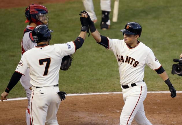 Ishikawa 3-run homer sends Giants to World Series