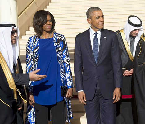 Michelle Obama Is Not Amused While Meeting New King of Saudi Arabia: Photos