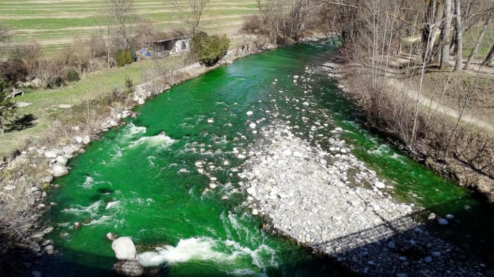 [Image: HT-green-river1-ml-170303_16x9_992.jpg]