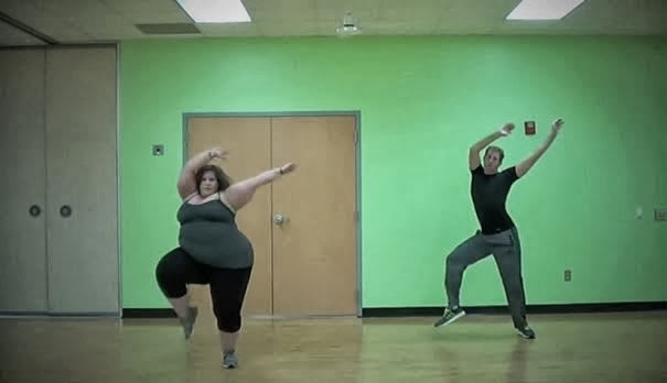 Η εύσωμη χορεύτρια που έκανε το Internet να υποκλιθεί [βίντεο]