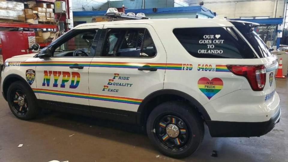 Nypd Rainbow Colored Ford Explorer General Miscellaneous Discussion Lcpdfr Com - roblox ford explorer