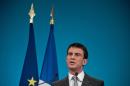 Statistiques ethniques: Valls «prêt à avancer» dans «un cadre constitutionnel»
