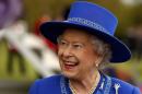 La Regina a Kensington Palace per conoscere la nipote   Charlotte