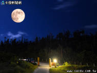 中秋節出現超級滿月　月面大 14%亮度增 30%