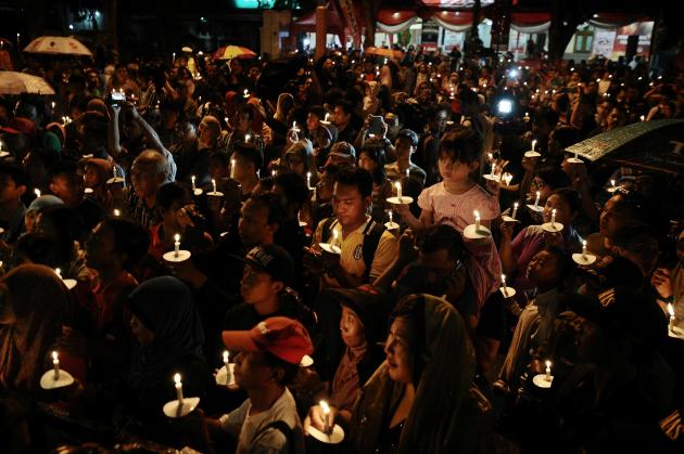 Recovery Operation Begins For AirAsia Wreckage Discovered In.