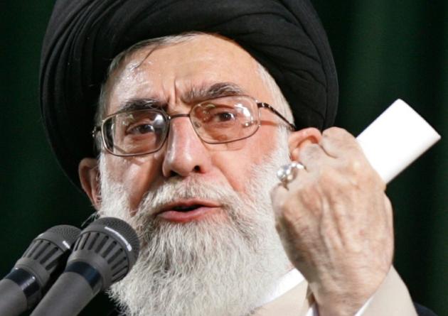 Le guide suprême iranien, l'ayatollah Ali Khamenei, le 4 juin 2007 à Téhéran