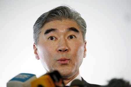 U.S. Special Representative for North Korea Policy Sung Kim speaks to the media at a news conference in Beijing January 30, 2015. REUTERS/Kim Kyung-Hoon