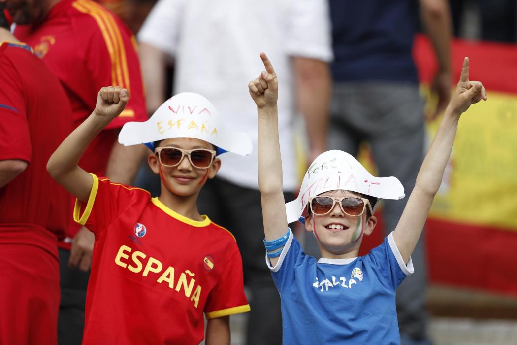 Spain and Italy fans before the match