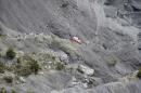 La recherche des corps prend fin dans les Alpes après le crash de Germanwings