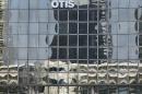 Ascenseurs: un tiers des salariés d'Otis en grève pour l'emploi et les salaires