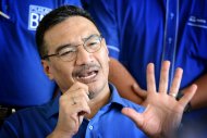 Hishammuddin wants full probe into Umno Youth’s ‘burn DAP’ threat