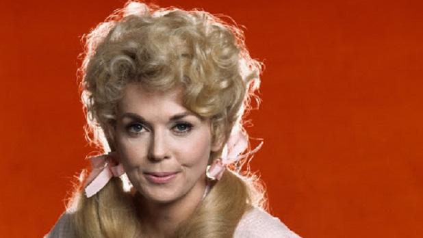 Donna Douglas ‘beverly Hillbillies Star Dead At 81 Report Yahoo Tv 7510