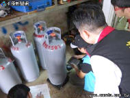 桶裝瓦斯遭偷斤減兩　3成業者未灌足氣量