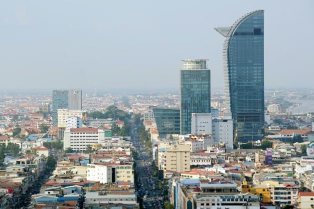 Une vue générale de Phnom Penh le 15 décembre 2015