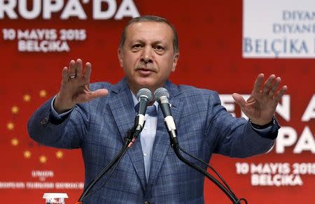 إردوغان ينتقد مصر بعد قرار إحالة أوراق مرسي للمفتي