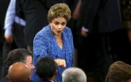 Presidente Dilma Rousseff durante posse do presidente da Argentina, Mauricio Macri, na Casa Rosada, em Buenos Aires, nesta quinta-feira. 10/12/2015 REUTERS/Marcos Brindicci