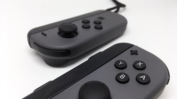 玩家們務必嘗試 Joy-Con 控制器帶來的遊戲體驗！（圖片來源：筆者攝）