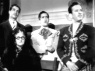 La canción alcanzó popularidad con la película Los tres García, durante la Época de Oro del Cine Mexicano.